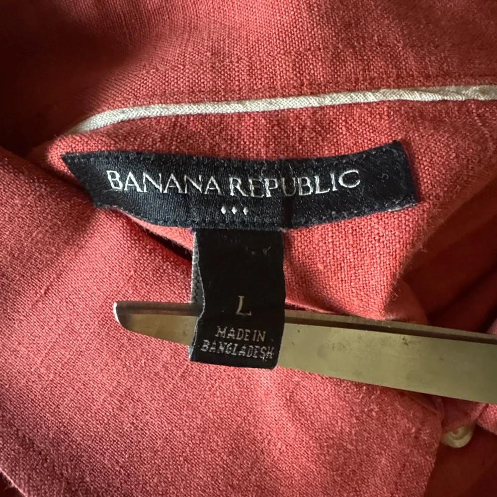 Banana Republic linen and cotton blend long sleeve shirt Size Large Burnt orange